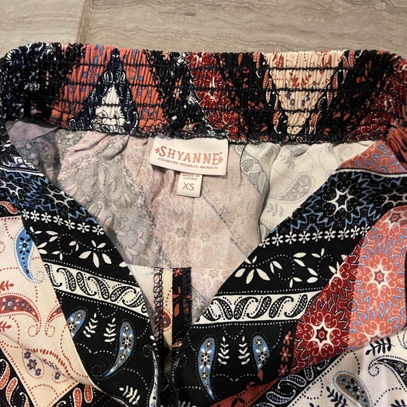 Paisley print skirt - Picture 2 of 2